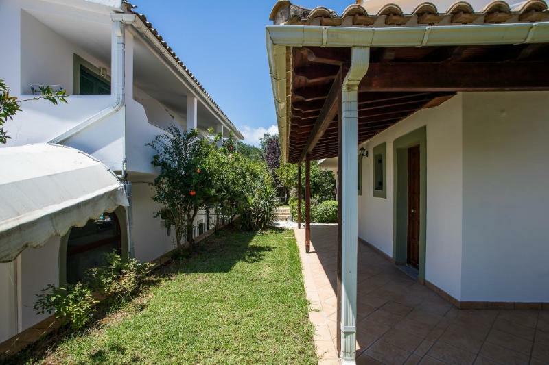Paradise Inn Liapades Corfu Exterior foto